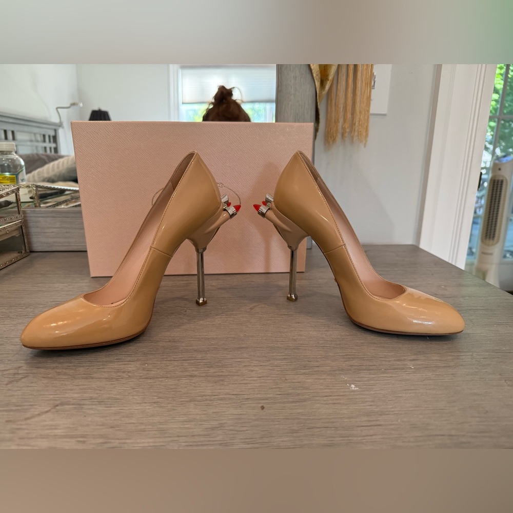 ***SOLD*** Prada Spring 2012 Patent Leather Hot Rod Heels- NIB - Picture 6 of 11